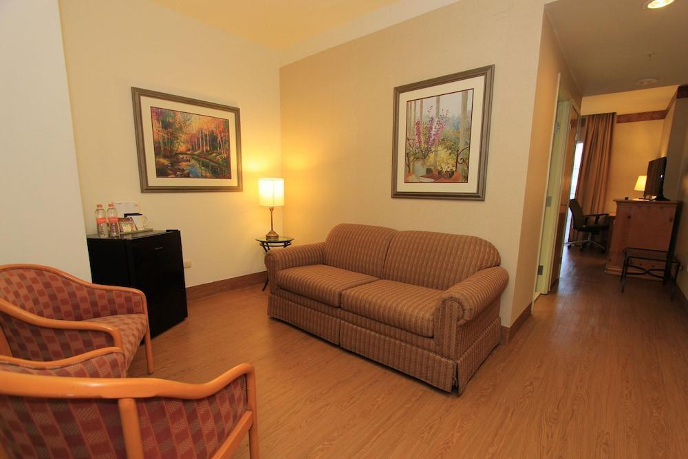 Holiday Inn Express Silao-Aeropuerto Bajio By Ihg Exteriér fotografie