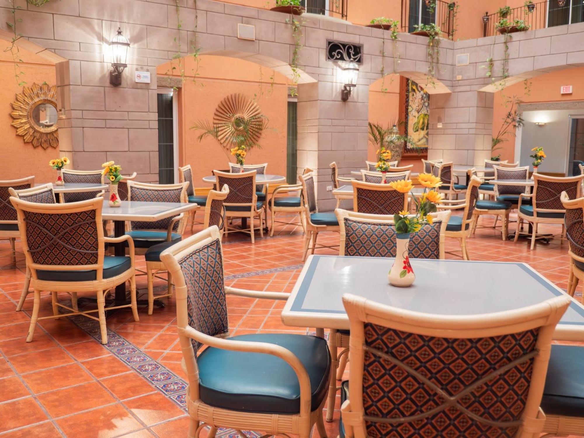 Holiday Inn Express Silao-Aeropuerto Bajio By Ihg Exteriér fotografie