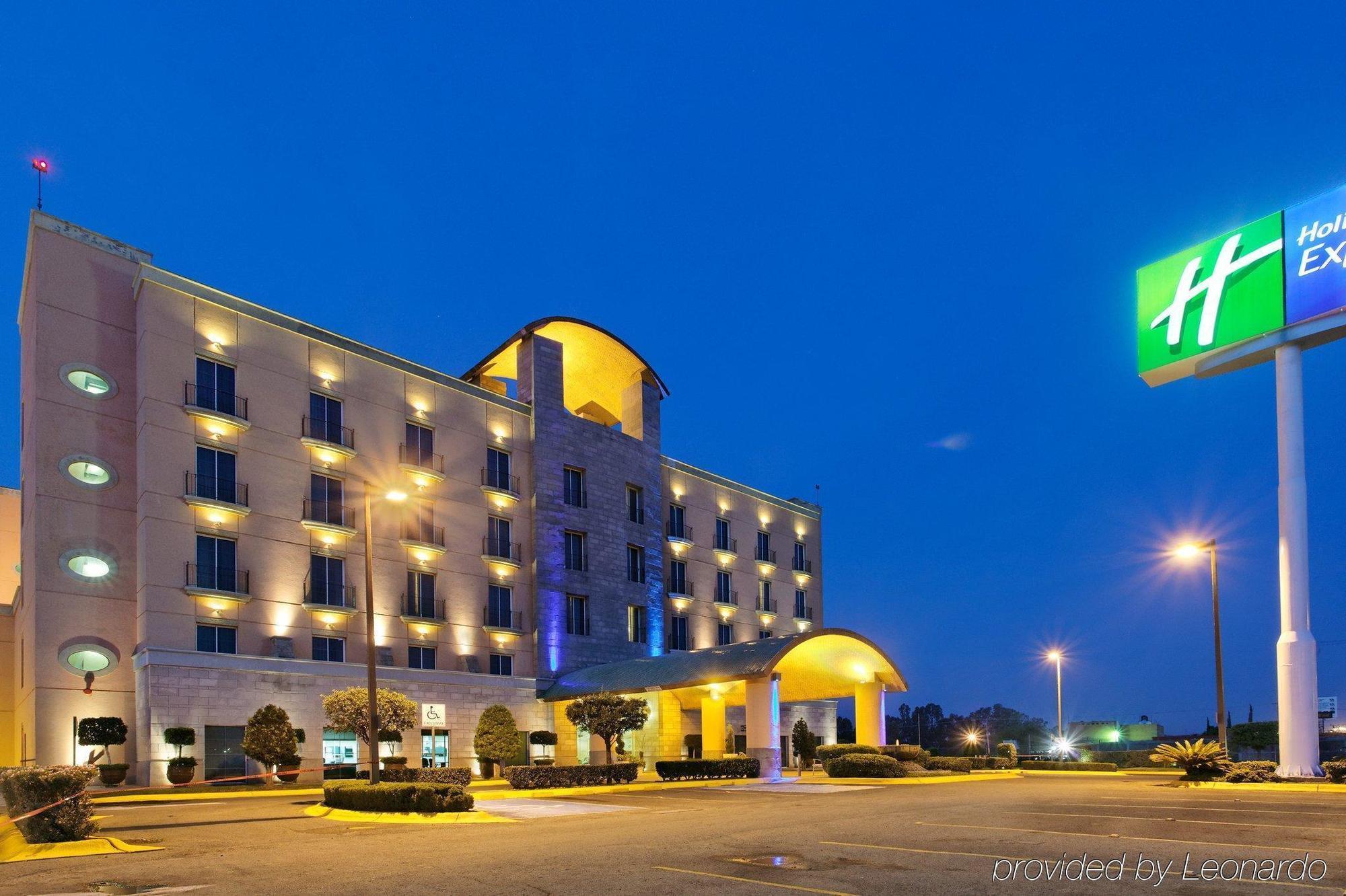 Holiday Inn Express Silao-Aeropuerto Bajio By Ihg Exteriér fotografie